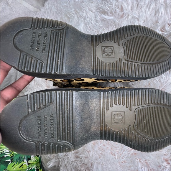 Leopard print Doc Martens only tried on never worn size 10 - Picture 4 of 5